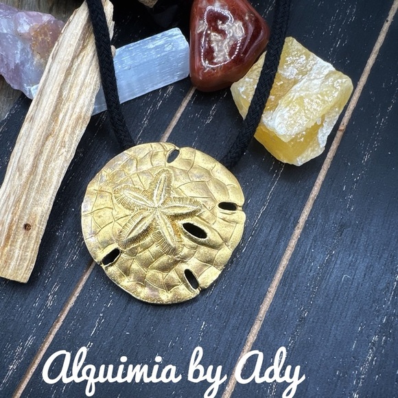 Gold Sand Dollar Pendant Necklace - Picture 2 of 4